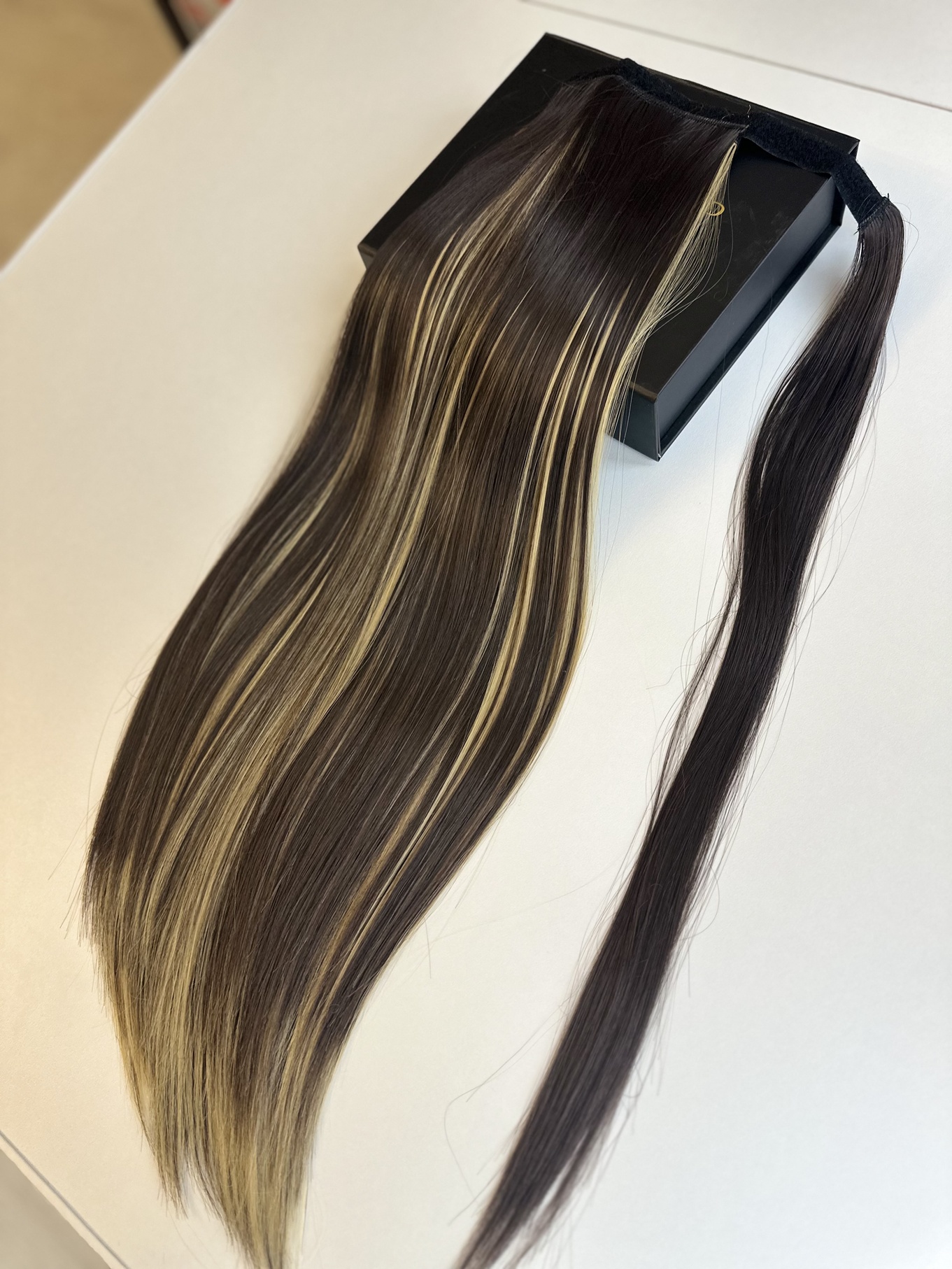 Coada de Par cu scai Ondulata Balayage #4/#24 - Extensii de par București